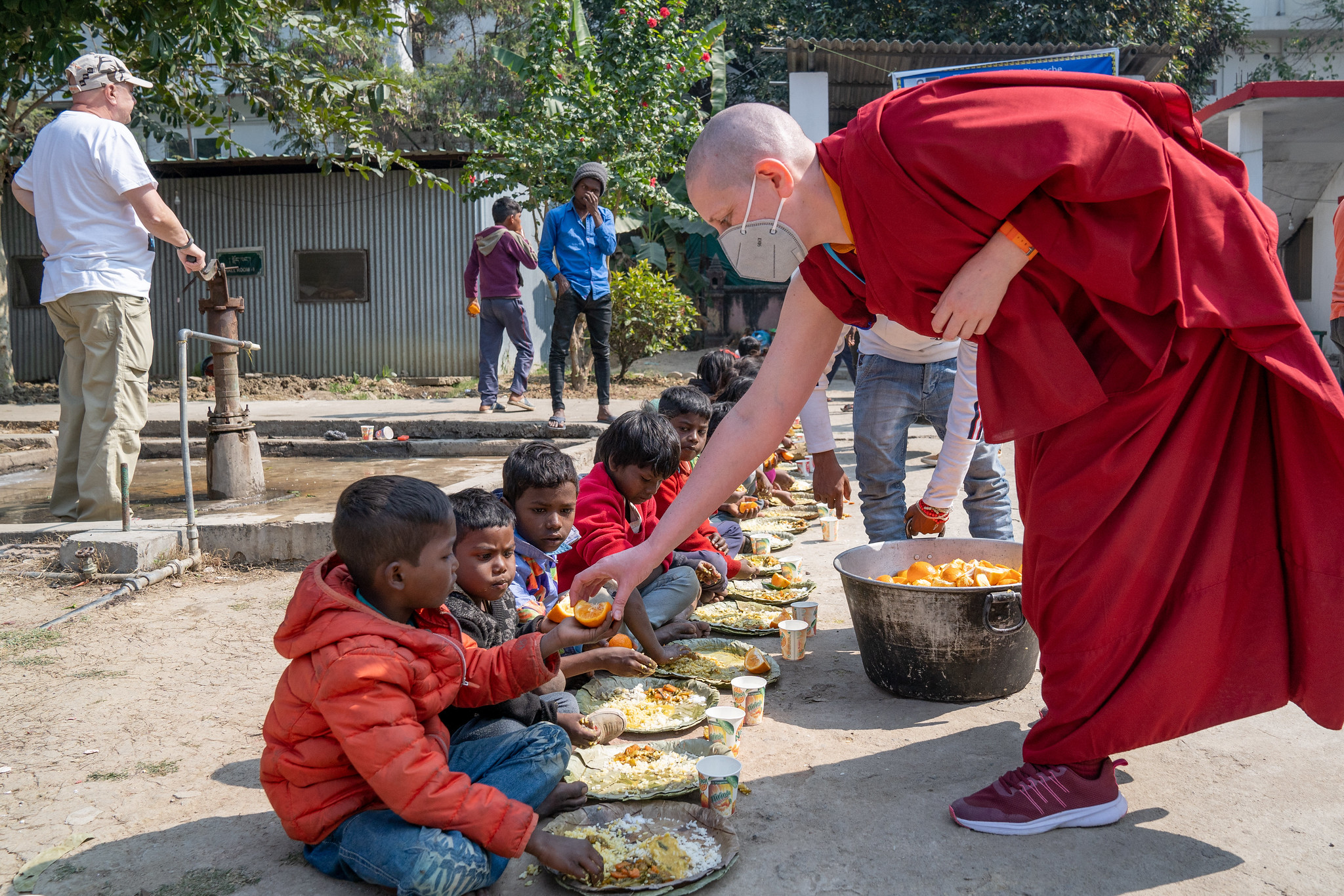 ཨ་དཀོན་རིན་པོ་ཆེའི་རྗེས་དྲན་ཟས་སྦྱིན་ཁང་གི་གནས་སྙིང་།