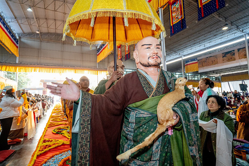 第36屆噶舉大祈願法會．正行．十六羅漢巡繞暨供養儀式